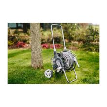 Zavlažovací SET - WHITE SILVER - kovový vozík na hadicu, kapacita 30 m 1/2" hadice_use (1)